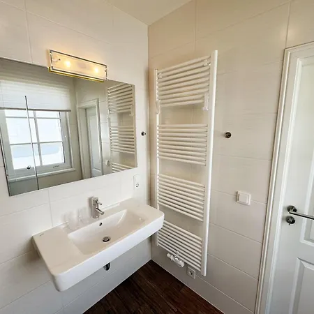 Апартаменты Annika - Whg 07 Mit Suedbalkon Зеллин