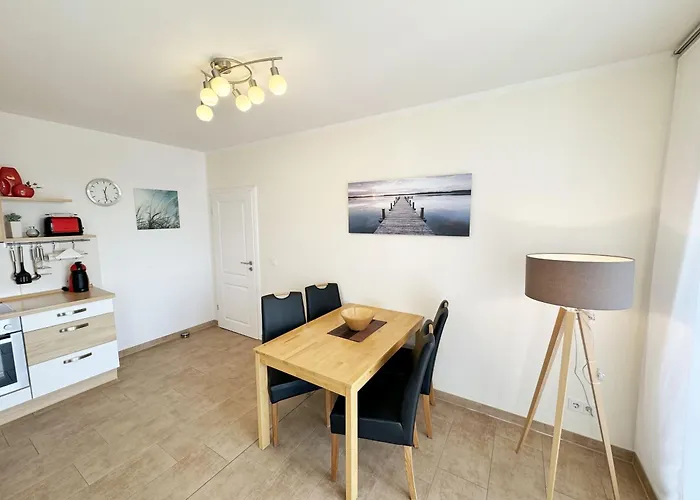 Annika - Whg 07 Mit Suedbalkon * Sellin (Rugen)